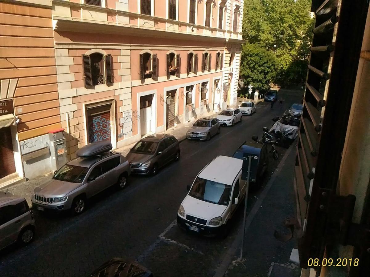 Santini House Rome Exterior photo